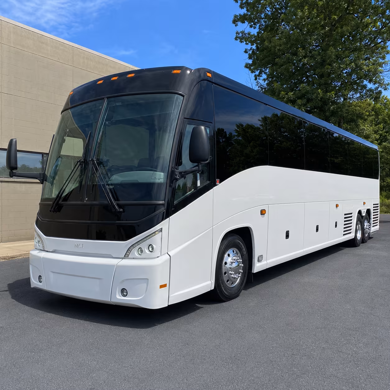 fortlauderdalecoachbuscompany com makes it easy to plan youth group day trips across south florida and beyond