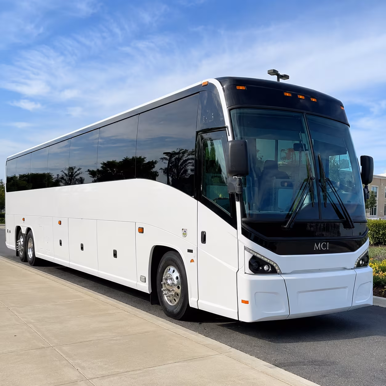 on demand airport transfers to fll and mia for corporate groups