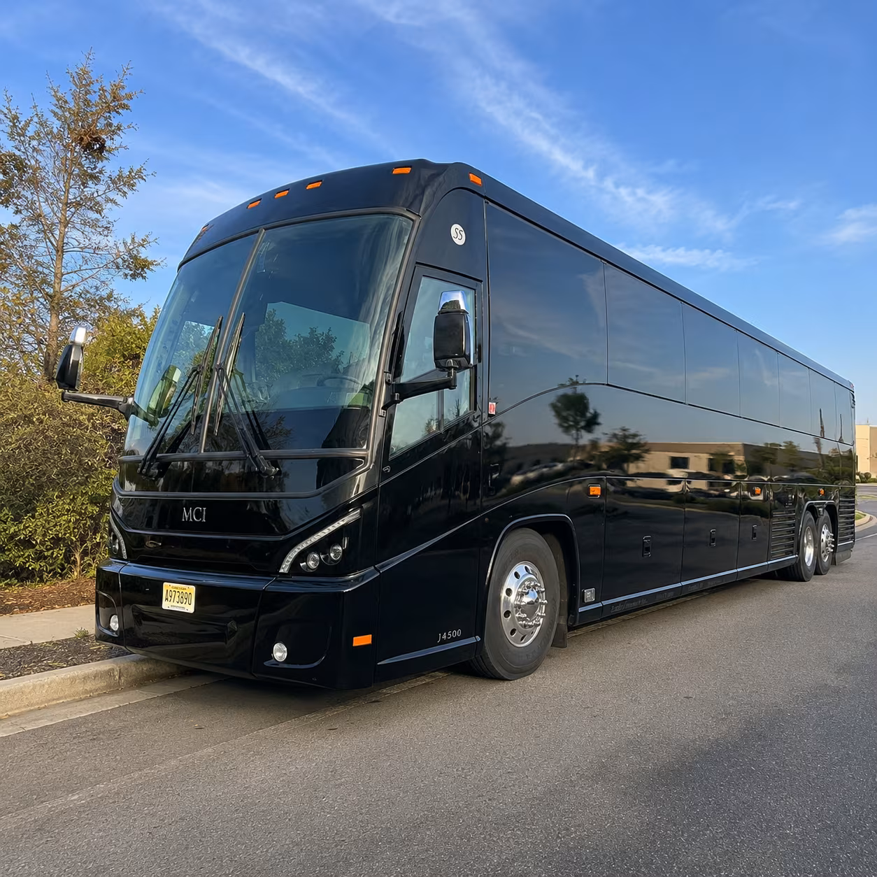 why fort lauderdale groups choose long distance charter buses over renting a fleet of cars