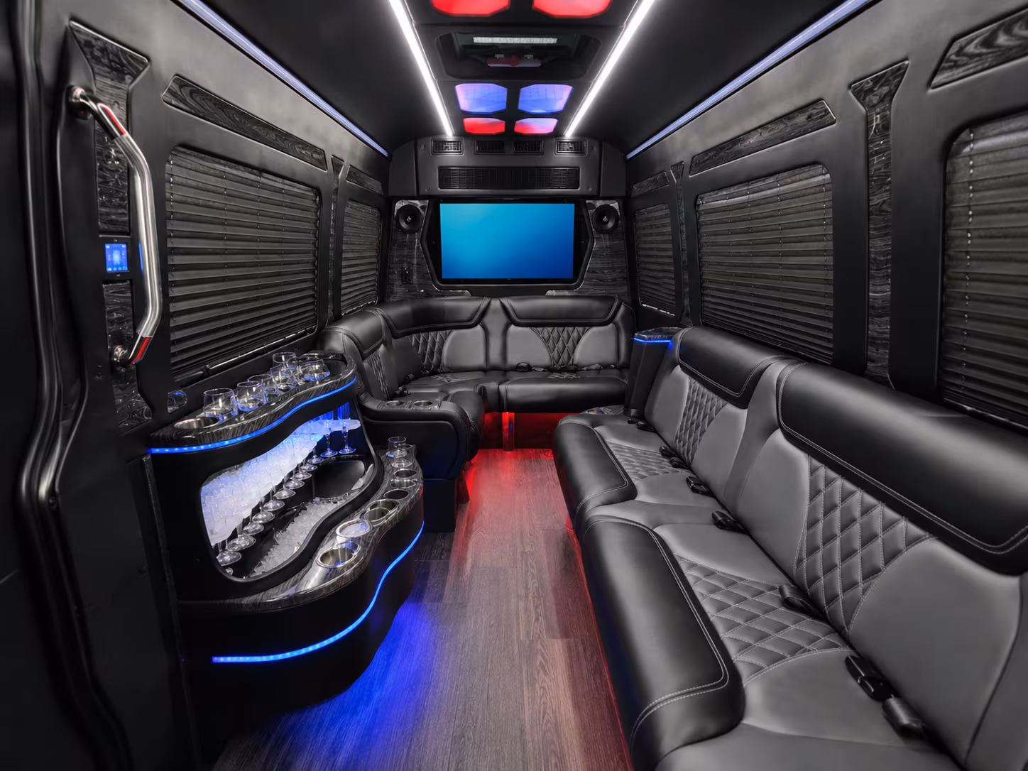 with fortlauderdalecoachbuscompany com you ll always find the right bus for revolution live and downtown nights